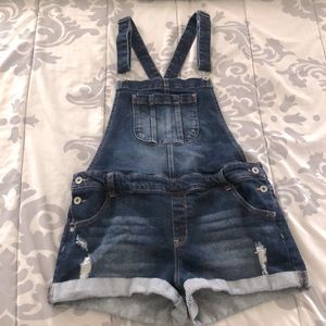 Juniors XL denim shorts overalls